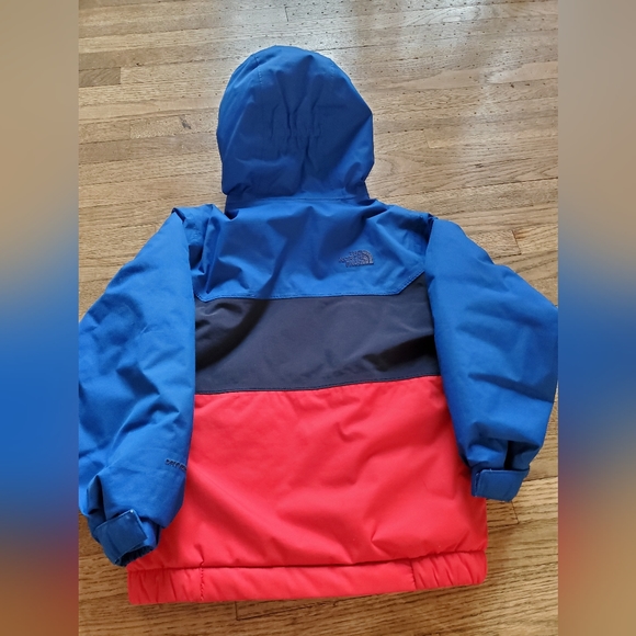 Winter jacket - Picture 12 of 12